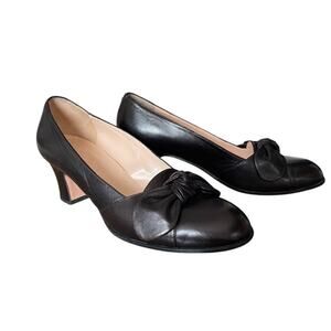 Hobbs Black Leather Bow Heel pump EU 39 US size 8